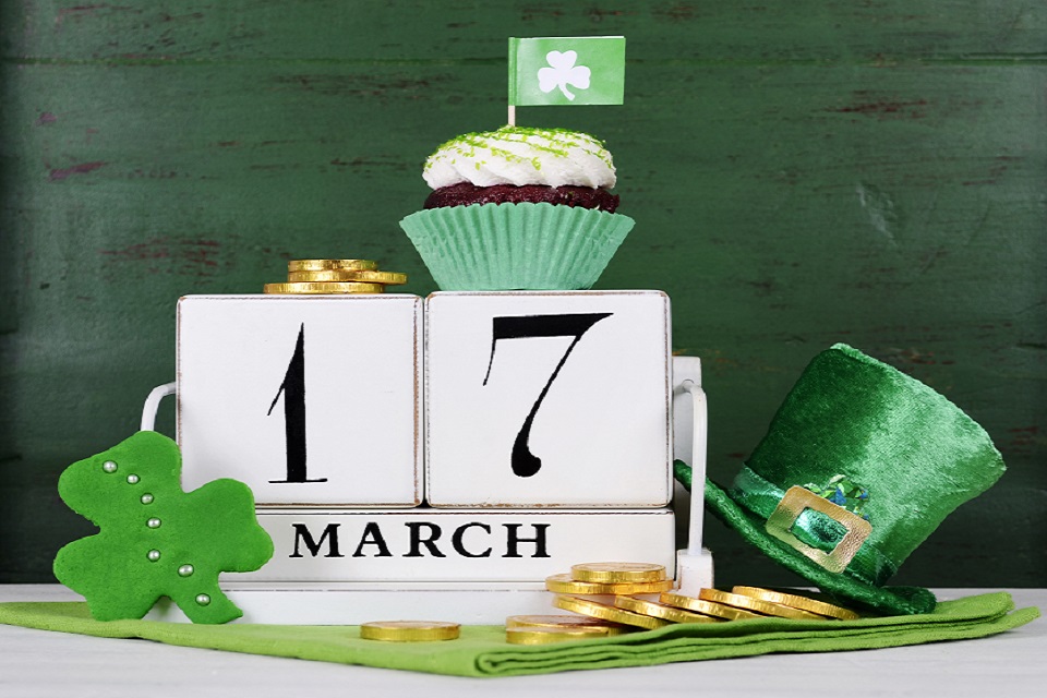 St Patricks Day save the date vintage wood calendar