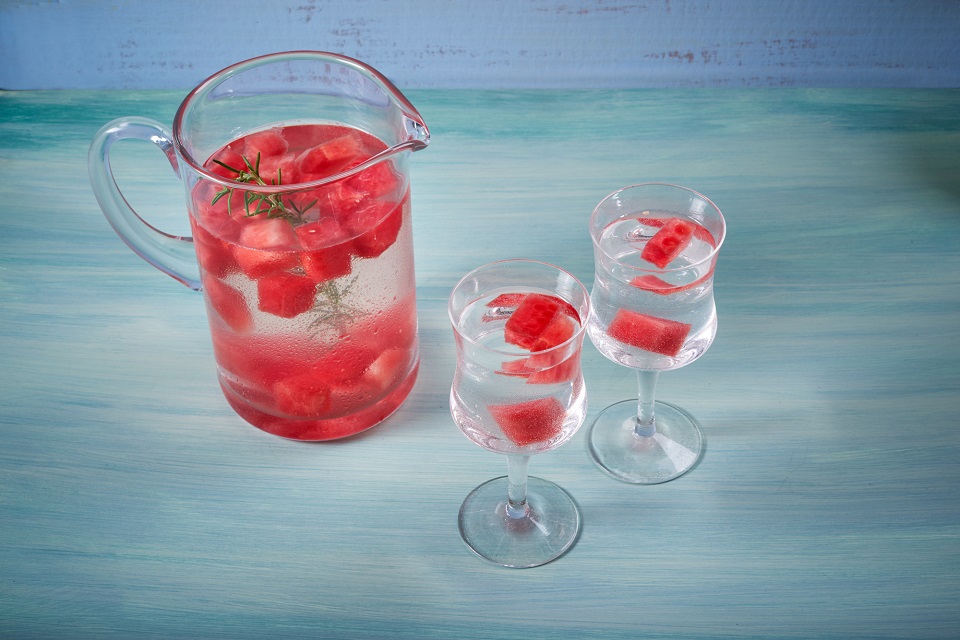 WatermelonRosemaryWater_960