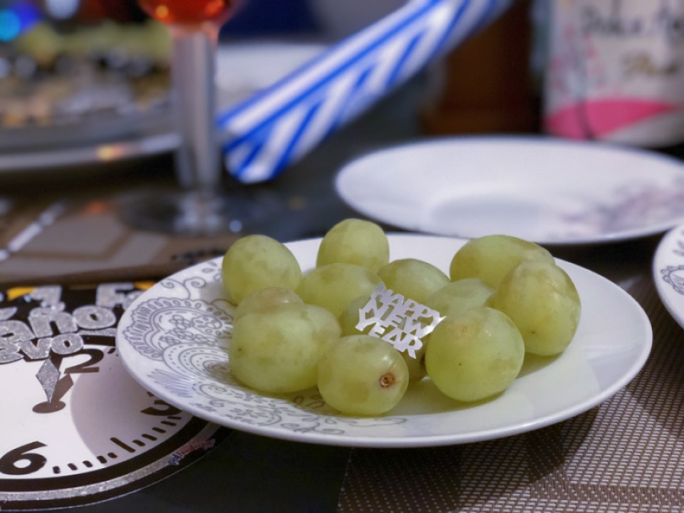 GettyImages-901385898_Good Luck Grapes_960