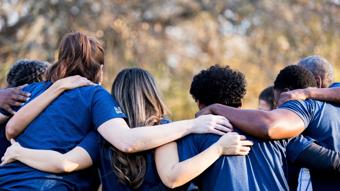 friends linking arms